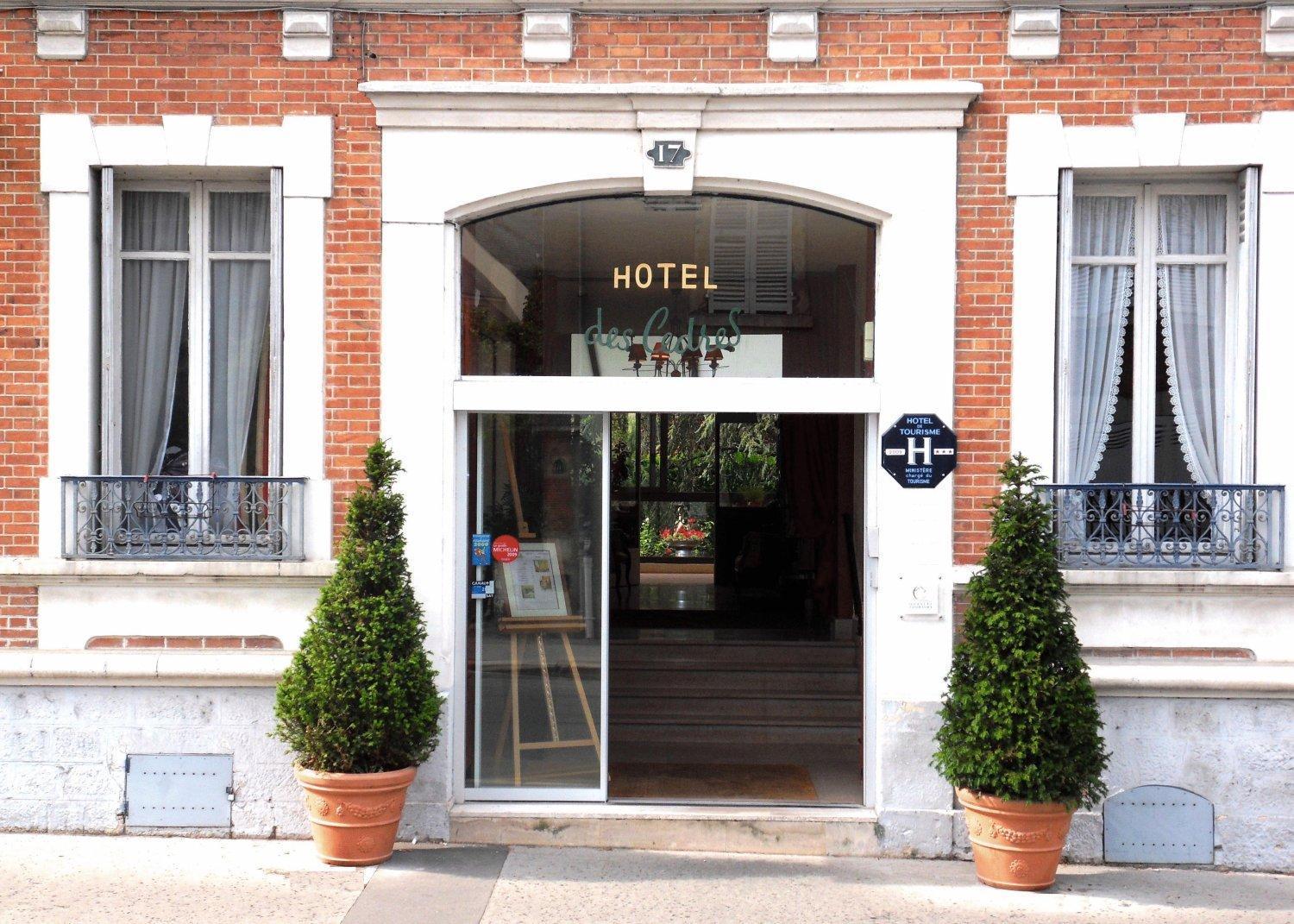 Hotel Des Cedres Orleans Luaran gambar